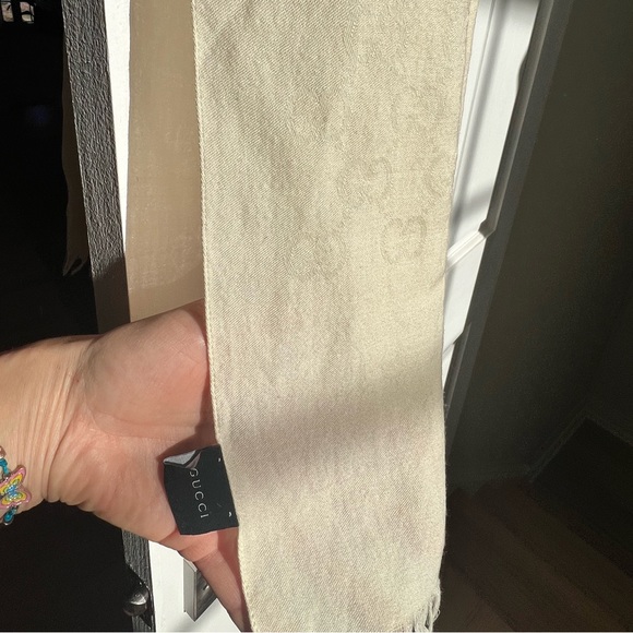 COPY - Gucci scarf , beige color - Picture 1 of 11